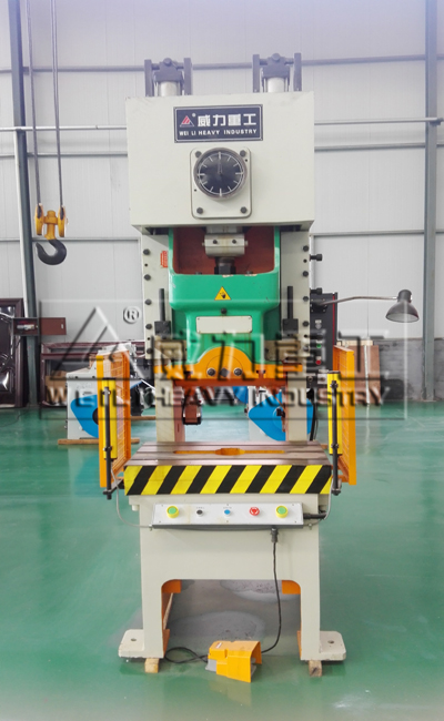 100噸氣動(dòng)沖床