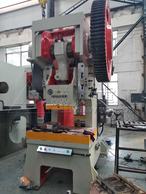 100噸鋼板固定臺沖床